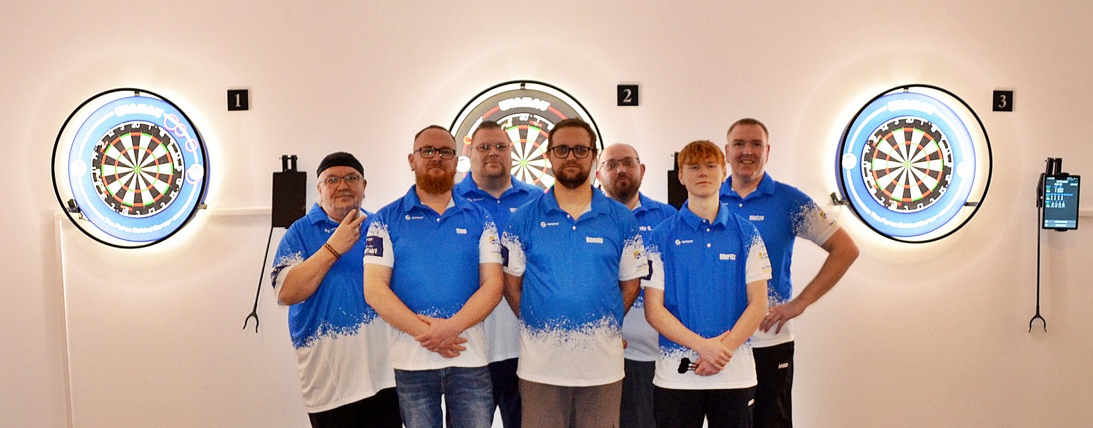 Bild "datenpool:team_2025-02-edit02.jpg"